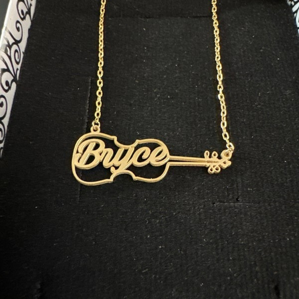 Collar de violín personalizado - Musical Instrument And Names reseña y precio